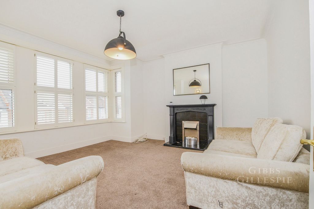 Property photo 1 of 12 Pbox-Img.Jpg