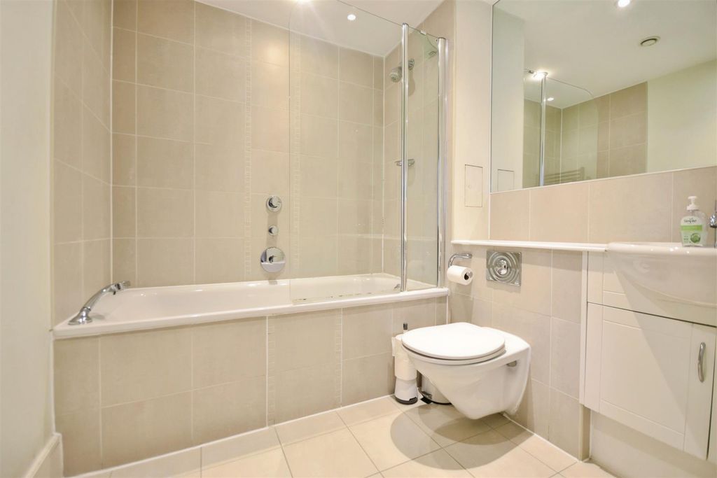 Additional image 17 of 2 bed flat for saleTallow Road, Brentford TW8
