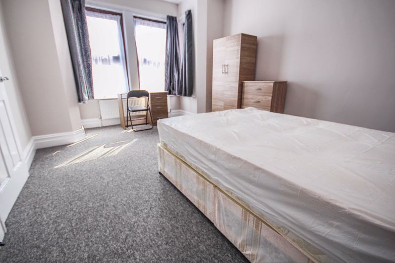 Additional image 5 of 6 bed detached house to rentStanfield Road, Bournemouth BH9