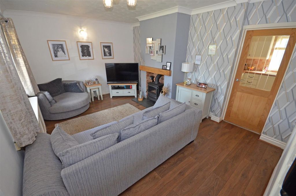 Property photo 2 of 35 01A.Jpg