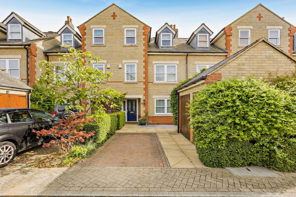Property photo 1 of 17 Picture No. 15