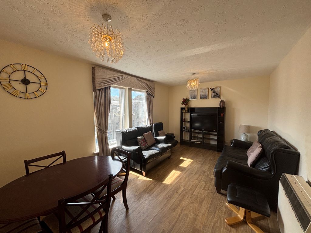 Property photo 2 of 13 2.Jpg