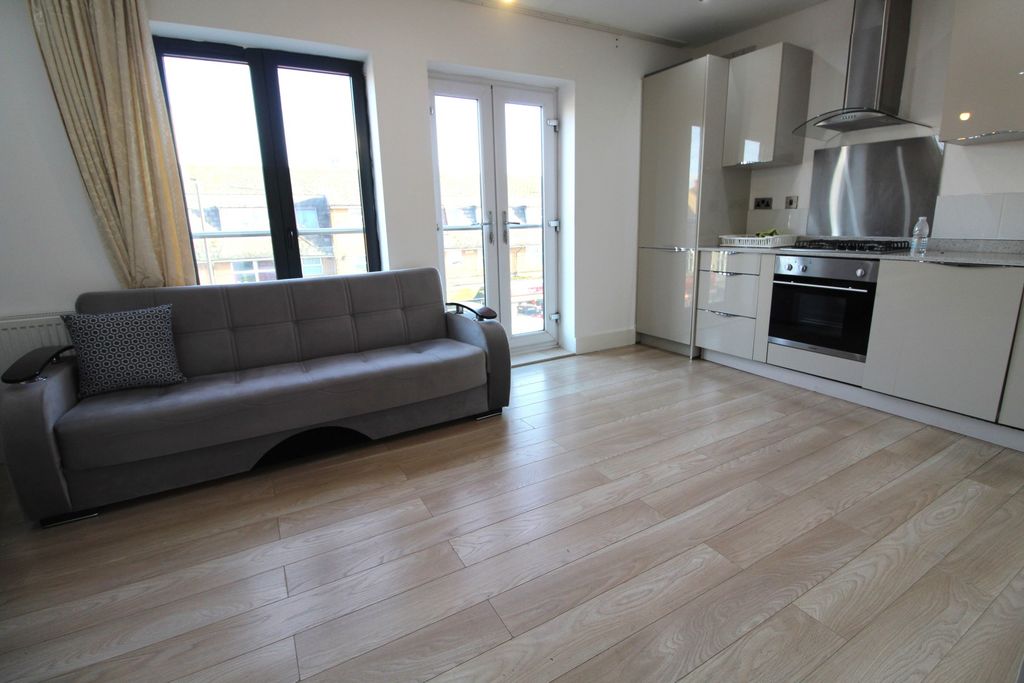 Property photo 2 of 4