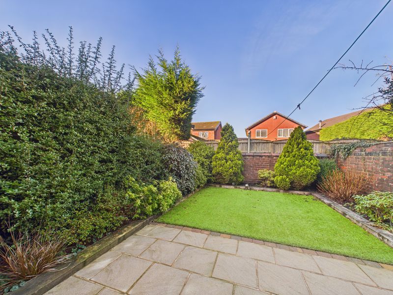 Property photo 3 of 20 Photo 12