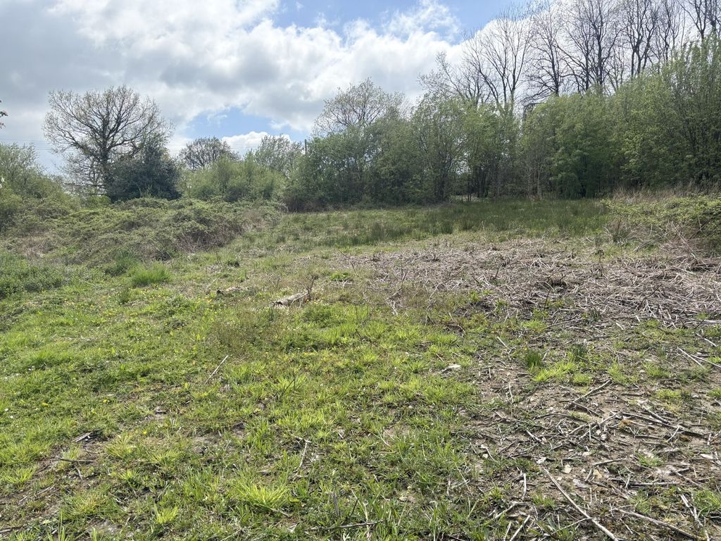 Property photo 2 of 3 Not Specified