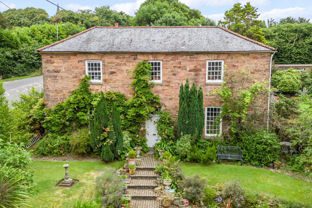 Property photo 1 of 14