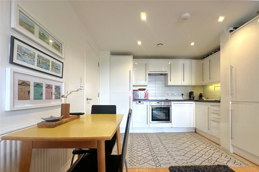 Property photo 1 of 10 Picture No. 06