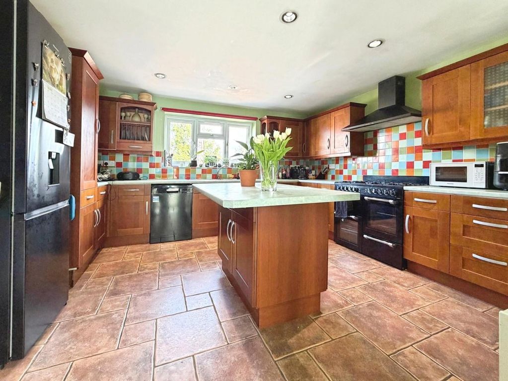 Property photo 2 of 38 Kitchen