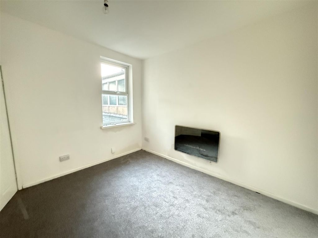 Property photo 3 of 8 Photo 16-01-2026, 4 03 56 Pm.Jpg