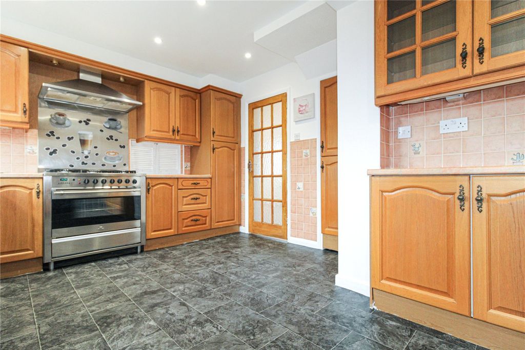Property photo 3 of 14 Picture No. 09