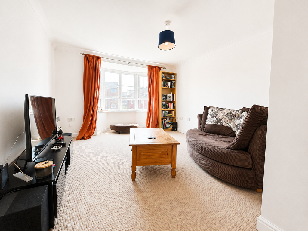 Property photo 2 of 14
