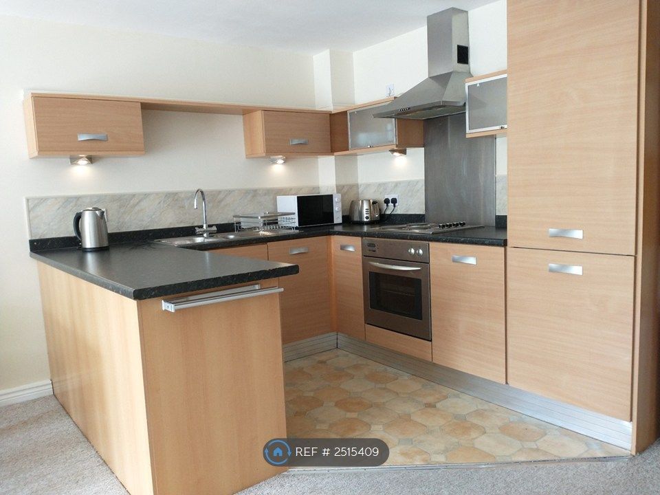 Property photo 2 of 17 Kitchen In The Open-Plan Lounge/Kitchen/Diner