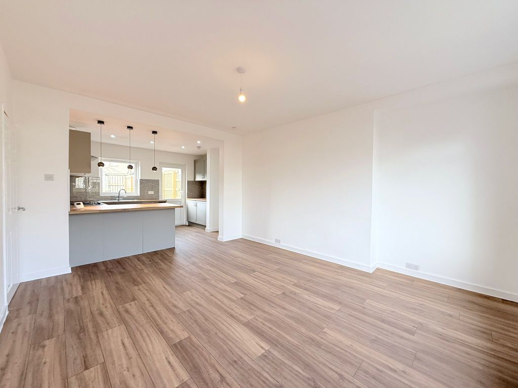 Property photo 1 of 29