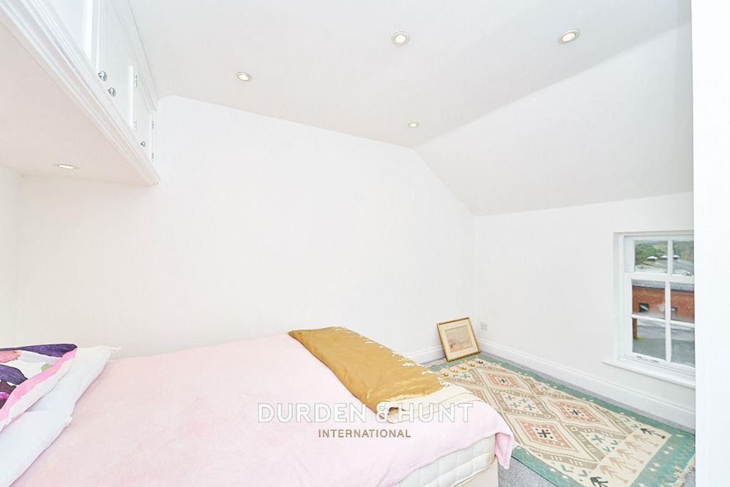 Additional image 14 of 1 bed flat for saleHigh Street, Ongar CM5