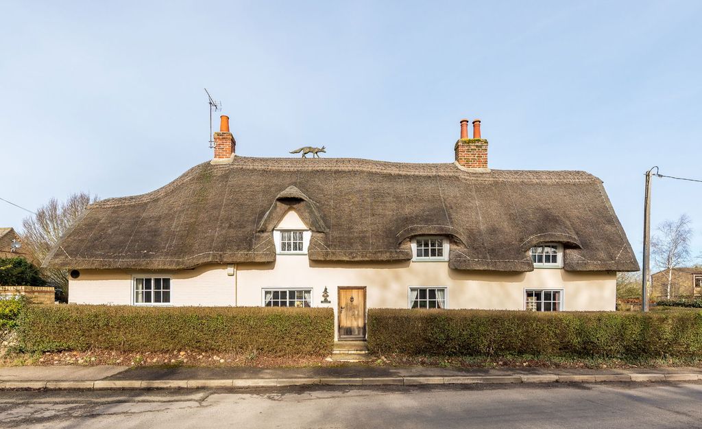 Property photo 1 of 43