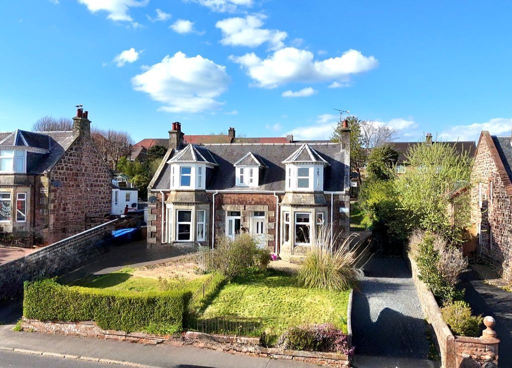 Property photo 1 of 30 Photo 30