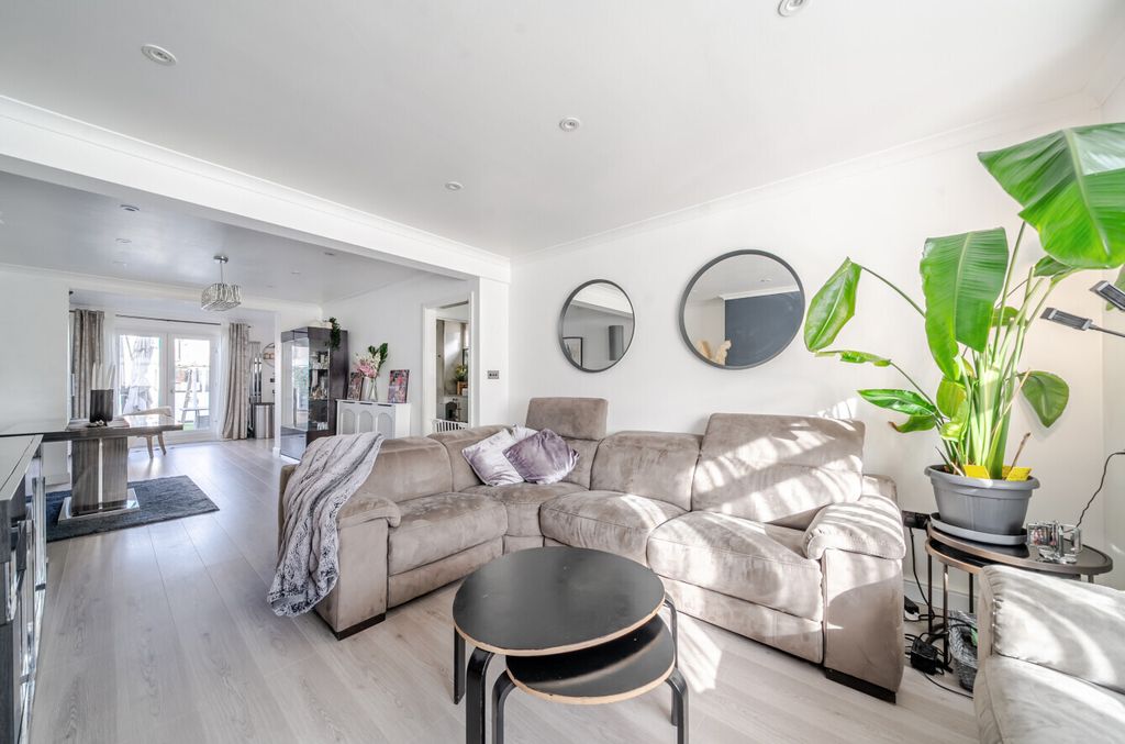 Property photo 2 of 18 Picture No. 06