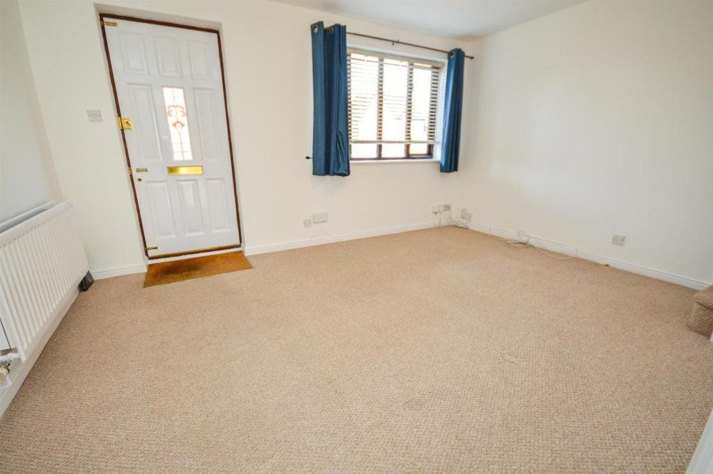 Property photo 3 of 8 Picture No. 10