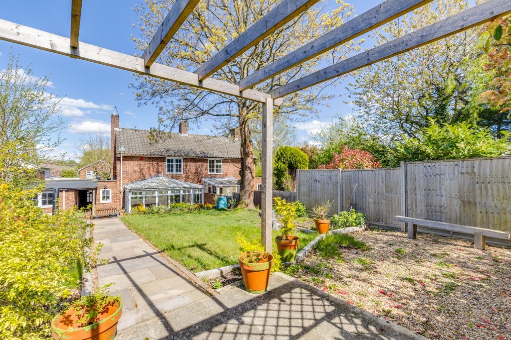 Property photo 3 of 19 3579227