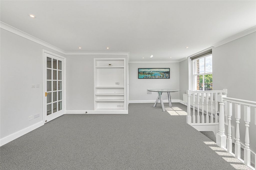 Property photo 3 of 11 Picture No. 49