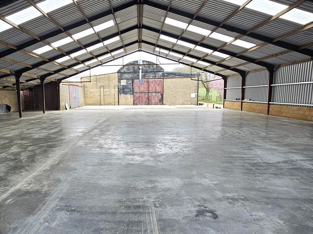 Property photo 3 of 5