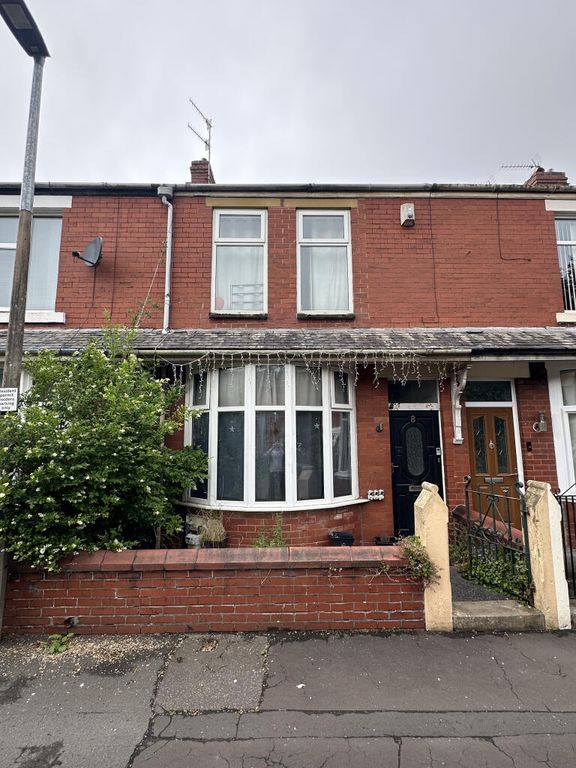 Property photo 1 of 8 Investment Property 3 Bed Terraced House For Sale