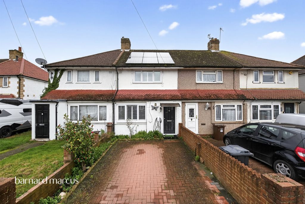 Property photo 1 of 11