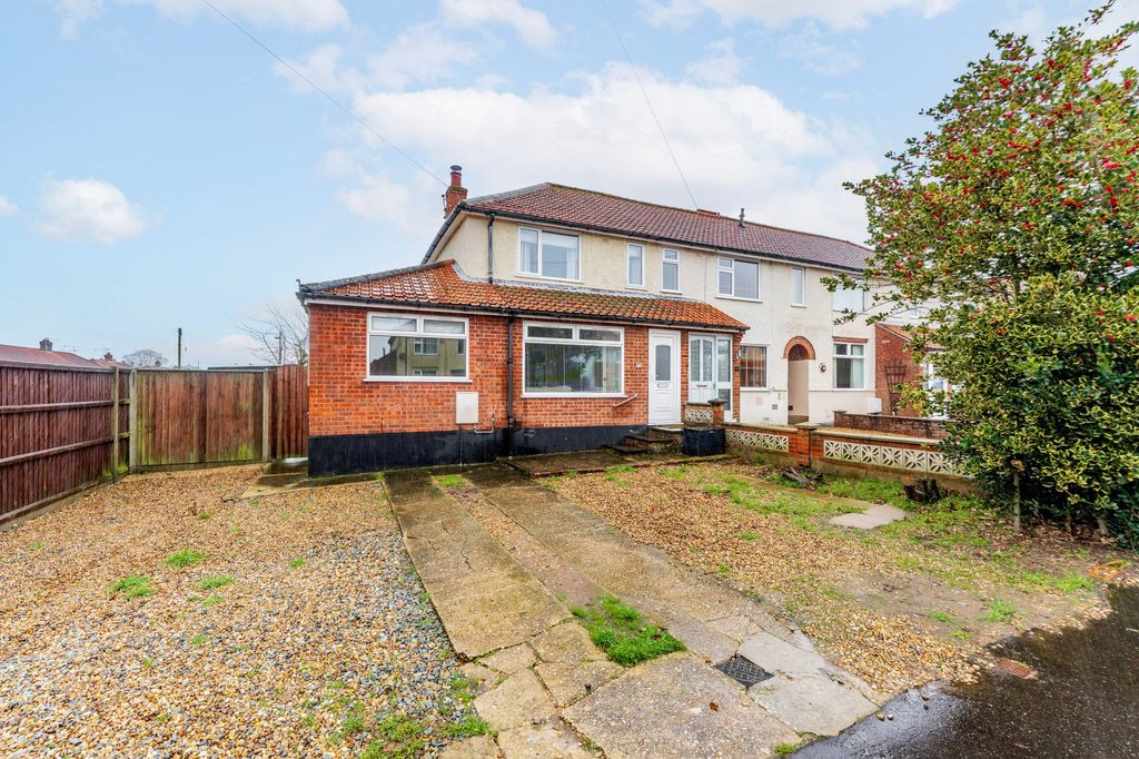 Property photo 1 of 20