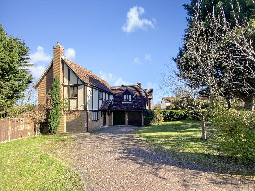 Property photo 1 of 33 Picture No. 24