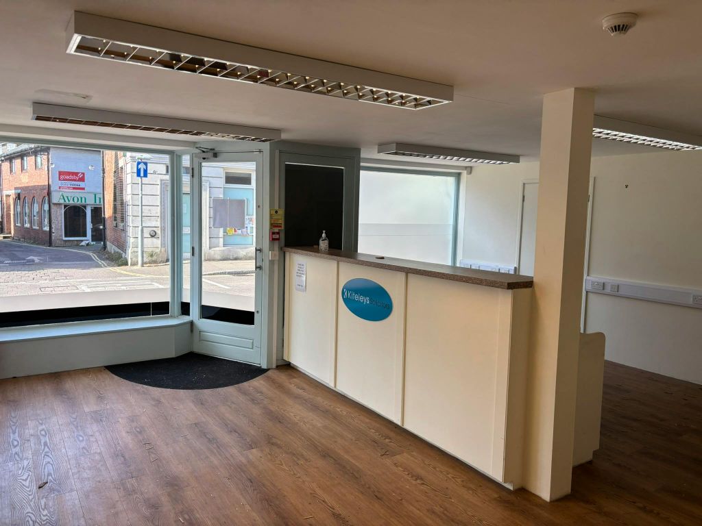 Property photo 3 of 8 Img_5817.Jpeg