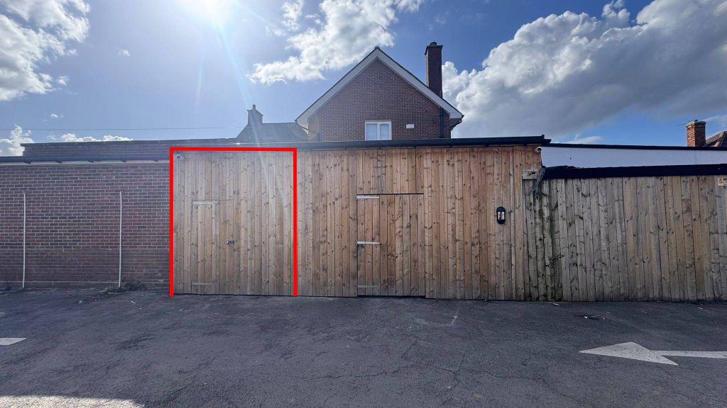 Property photo 1 of 6