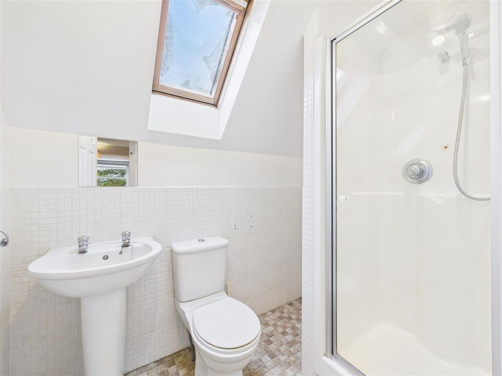 Property photo 1 of 13 Cam05193G0-Pr0066-Still001.Jpg