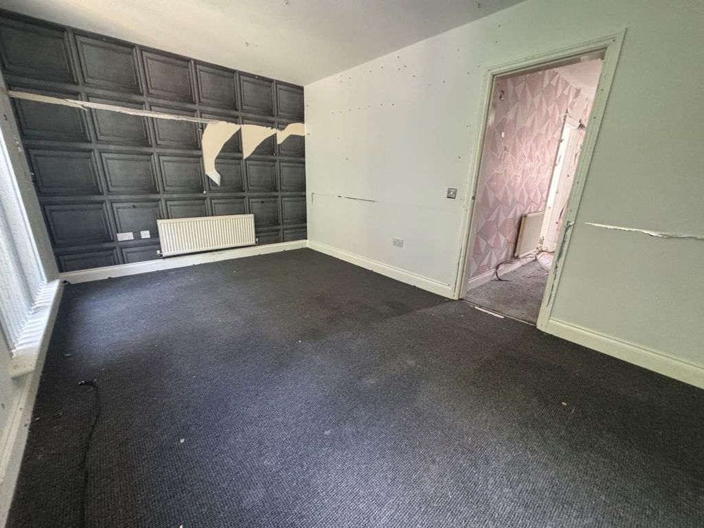 Property photo 2 of 10 Image 2