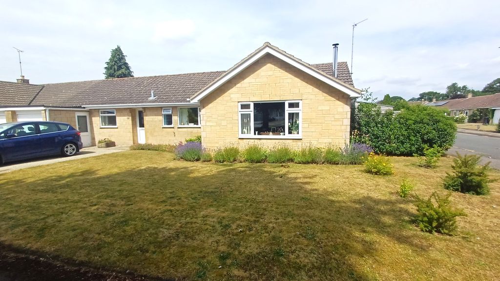 Property photo 3 of 20