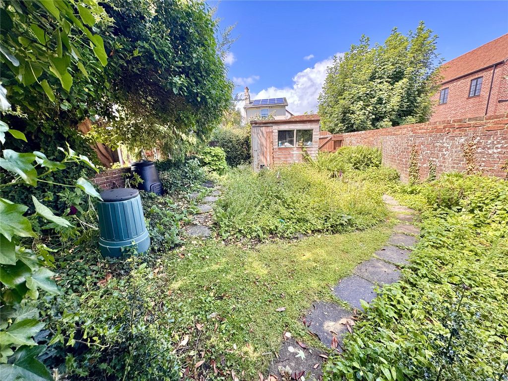 Property photo 2 of 14 Picture No. 26