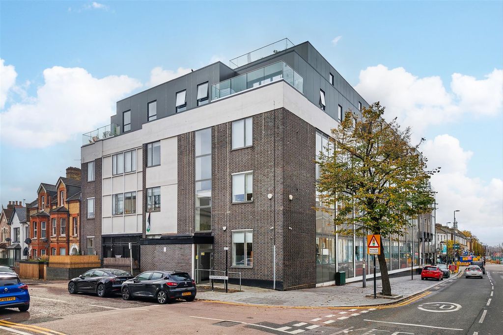 Property photo 1 of 19 28 The Quant Building-20.Jpg