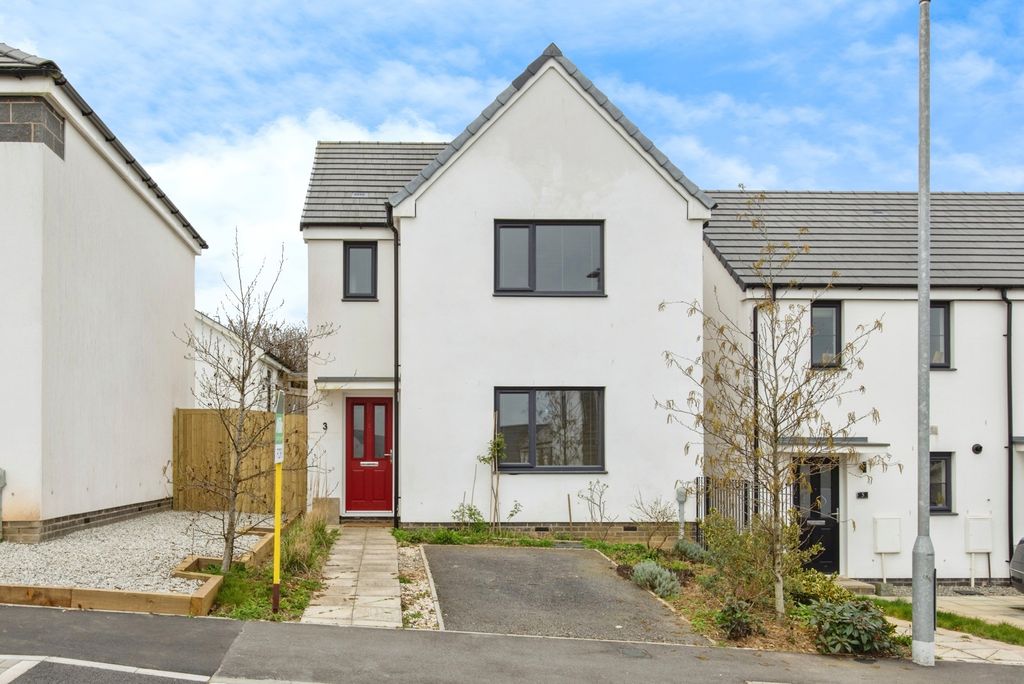 Property photo 1 of 16 Photo