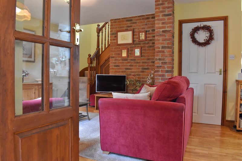 Property photo 3 of 21 Lounge Area