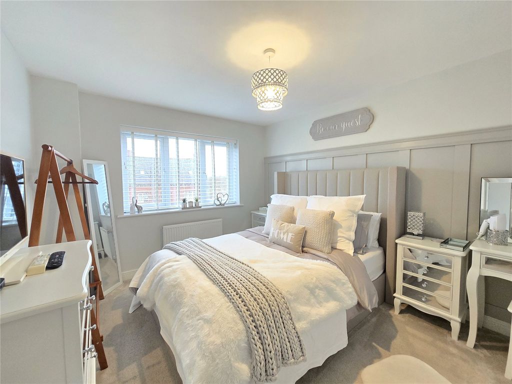 Property photo 3 of 16 Picture No. 04