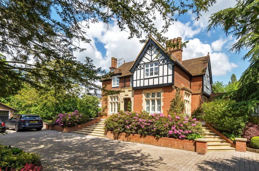 Property photo 2 of 77 Picture No. 97