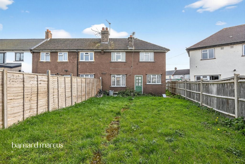 Property photo 3 of 20