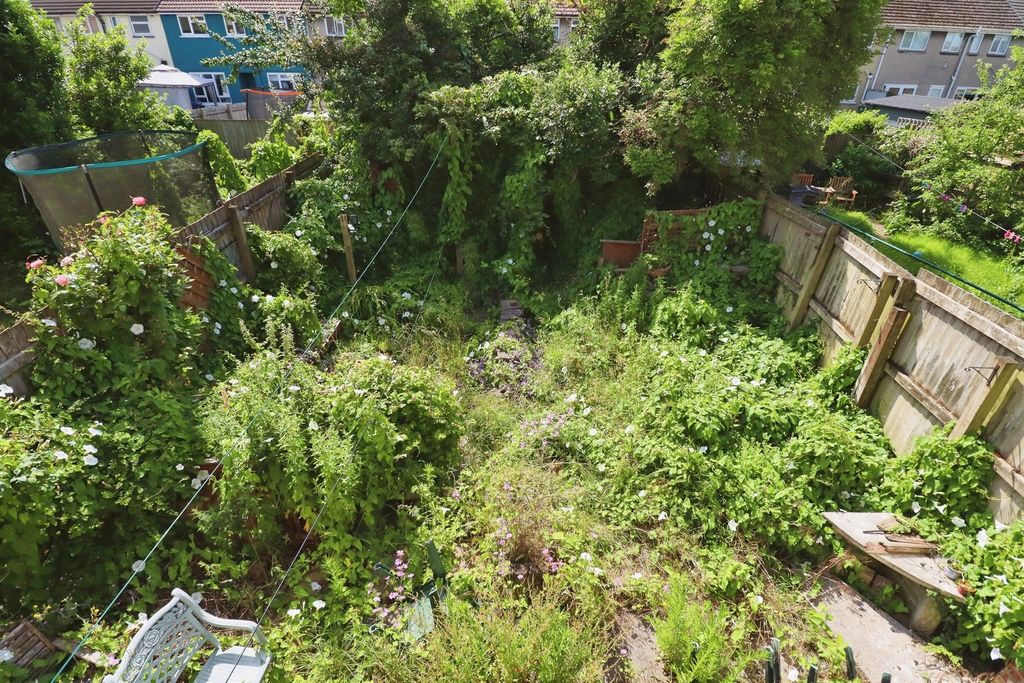 Property photo 3 of 18