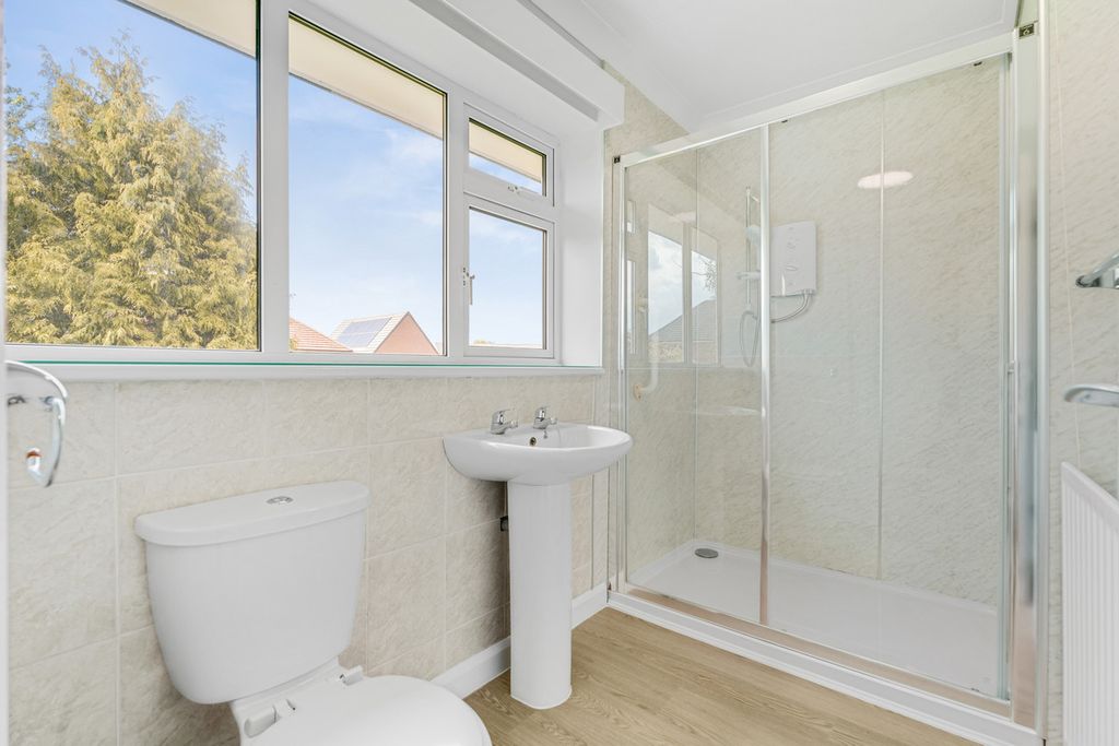 Additional image 22 of 4 bed detached house to rentAshlawn Road, Rugby, Warwickshire CV22