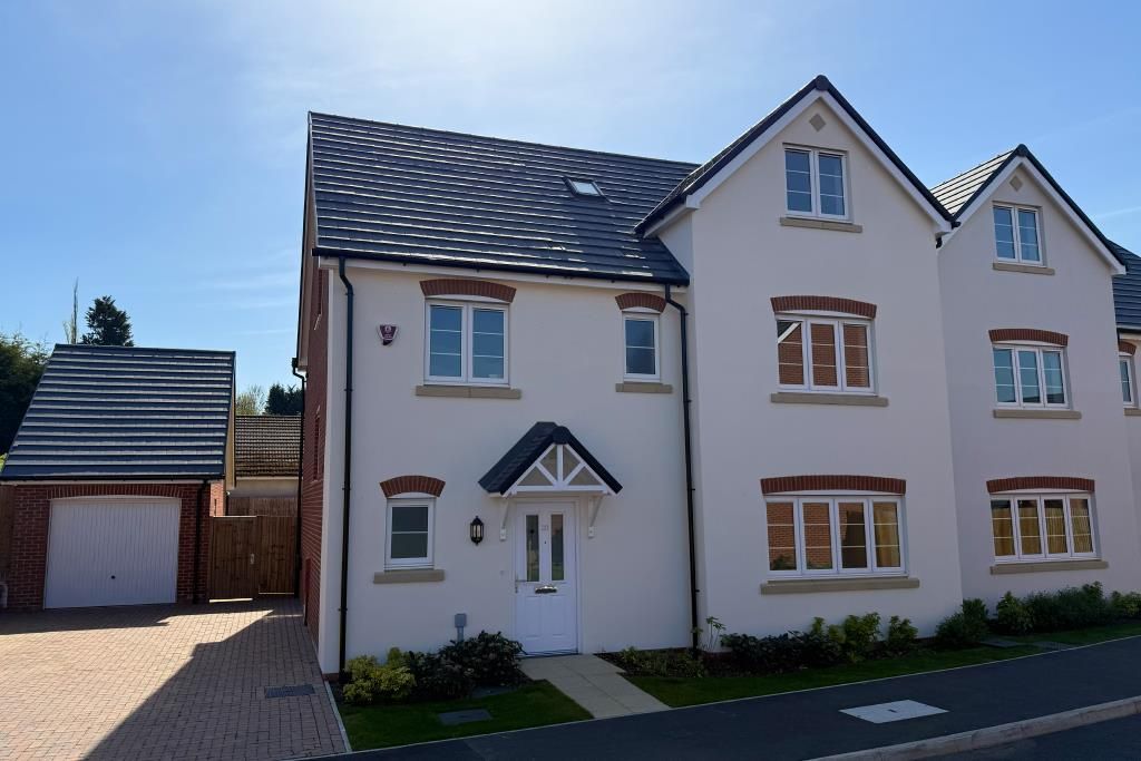 Property photo 1 of 16 911A5c3B031d2627Eca5Ec292898379A.Png