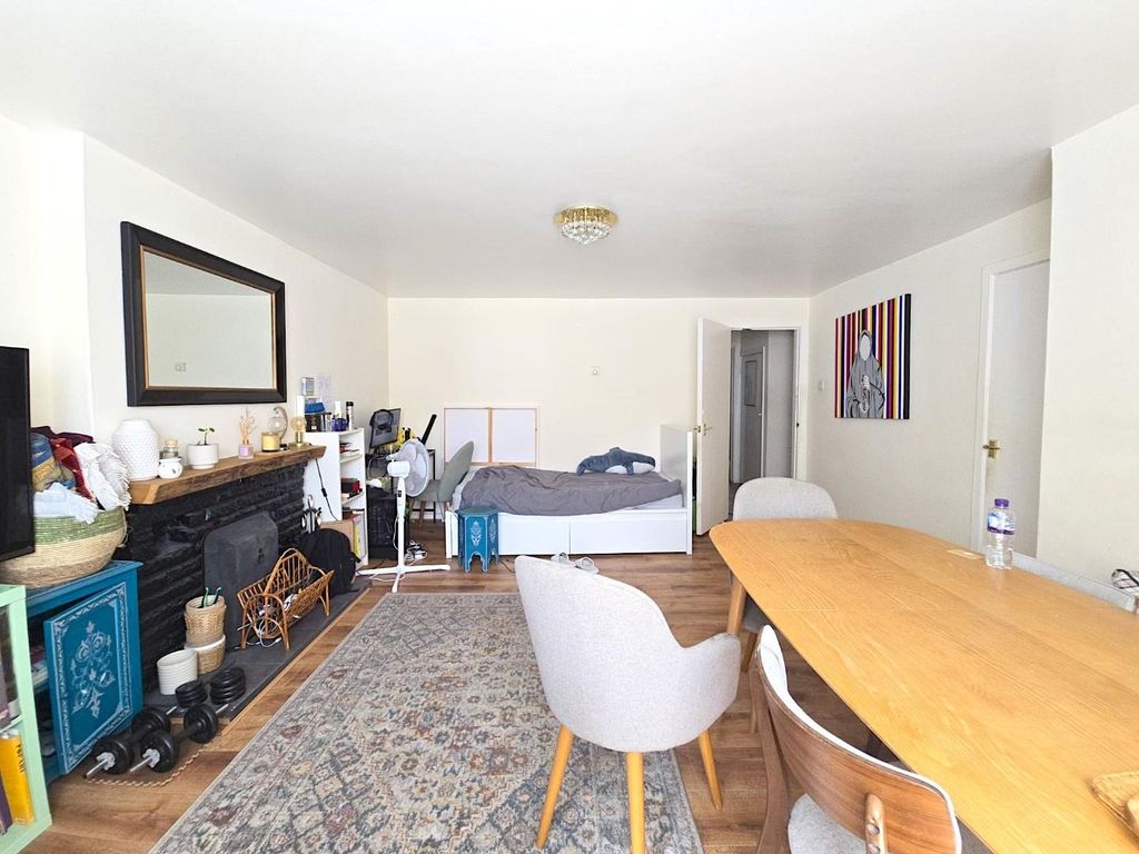 Property photo 3 of 11 Whatsapp Image 2026-07At 11.49.23.Jpeg