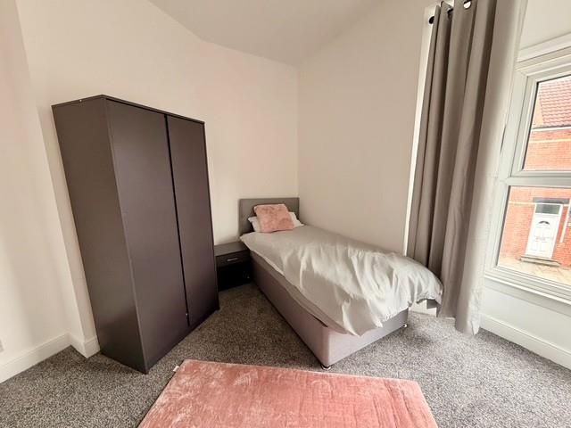 Property photo 1 of 13 Ad11.Jpg