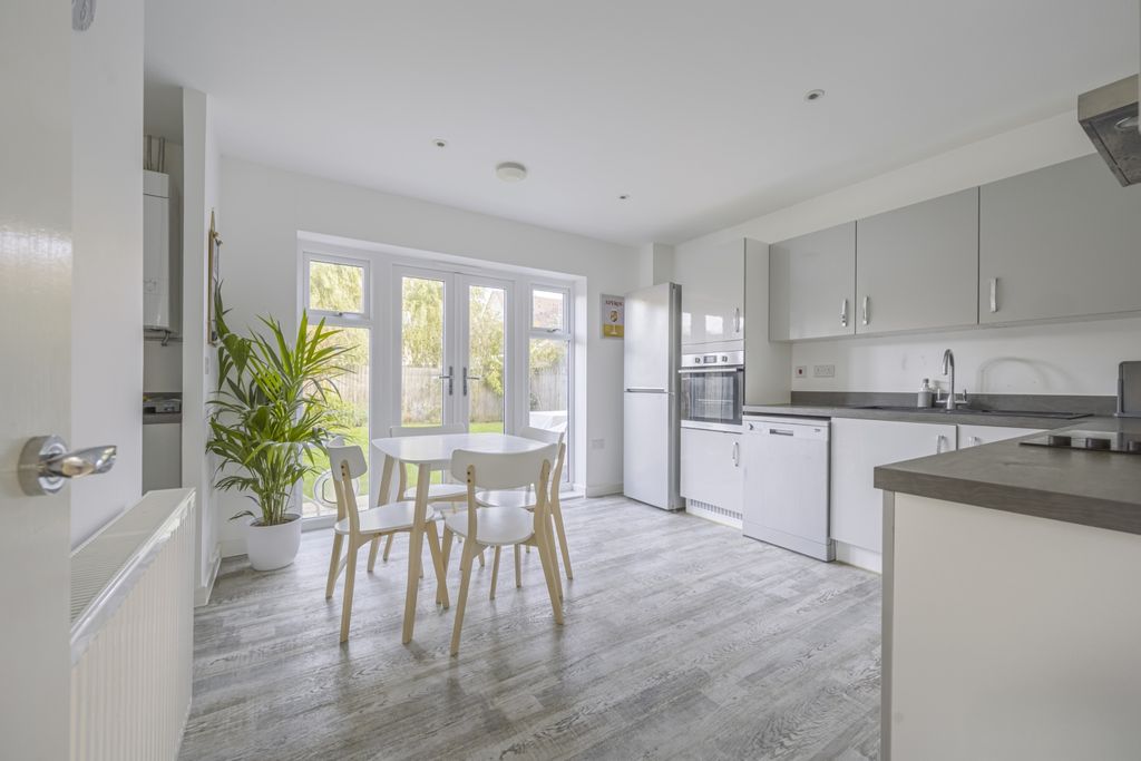 Property photo 2 of 15 Dsc_4425Hdr-Edit