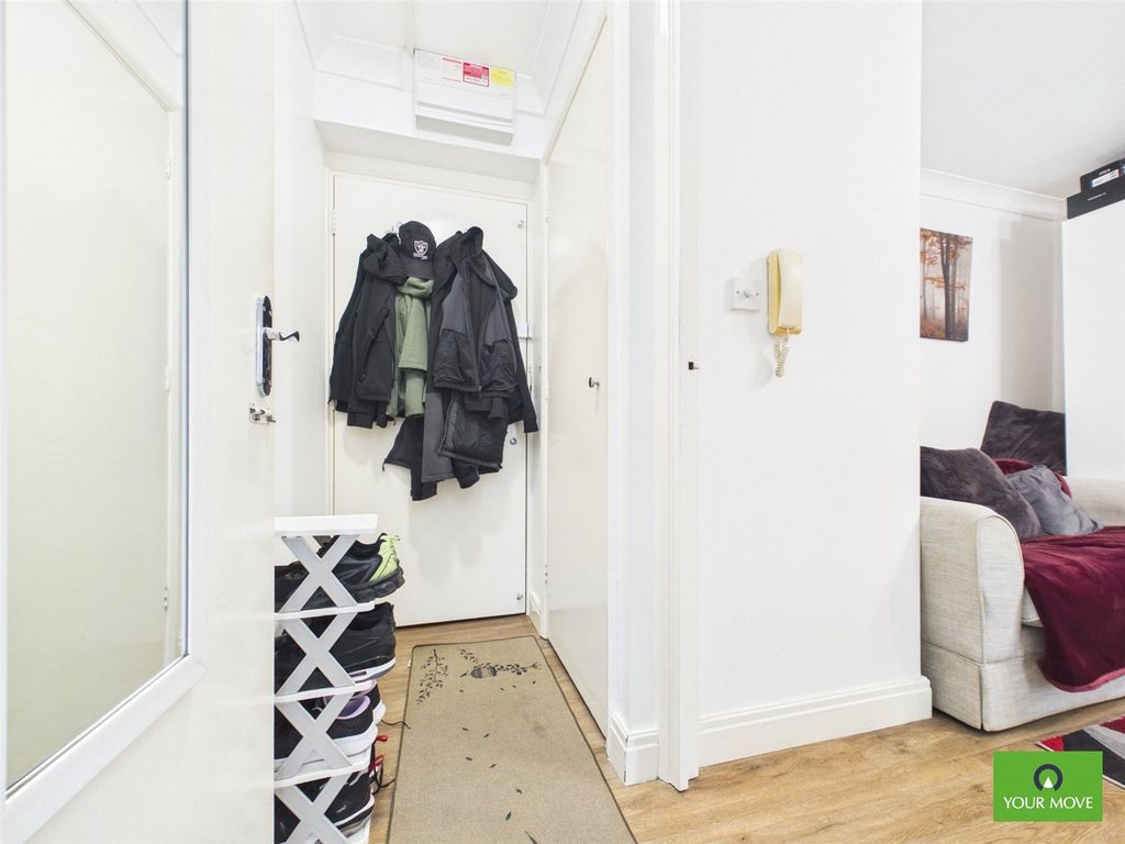 Property photo 2 of 16 Picture No. 08