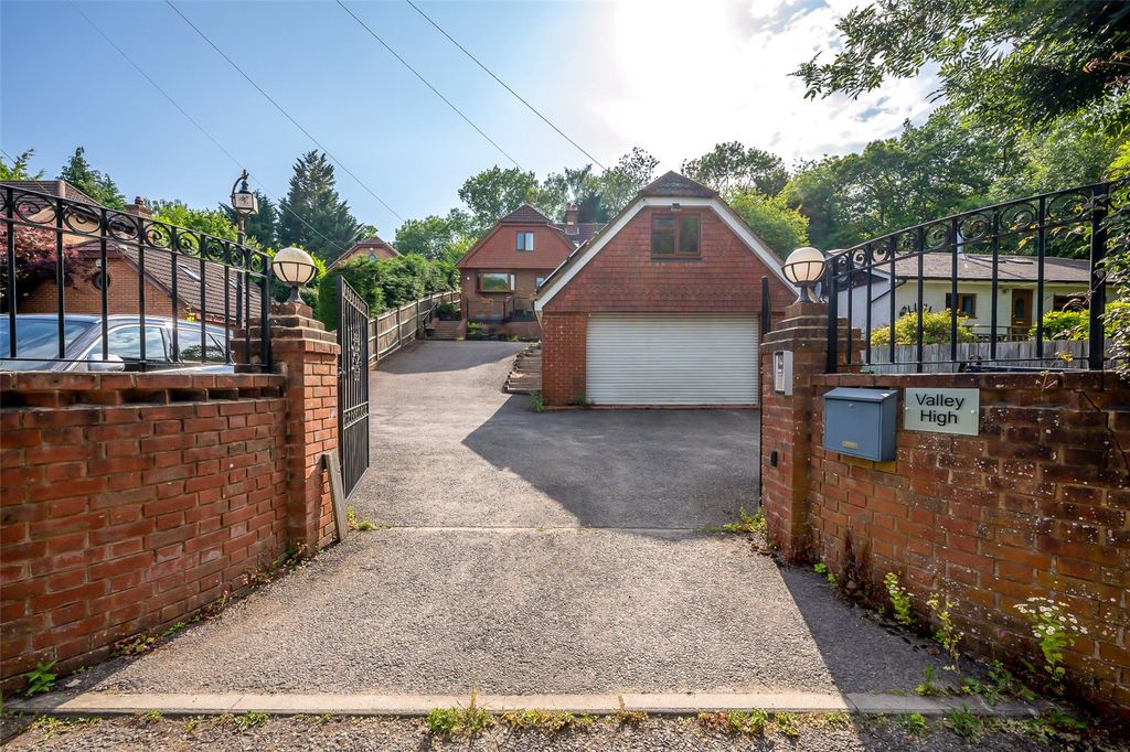 Property photo 1 of 32 Picture No. 31