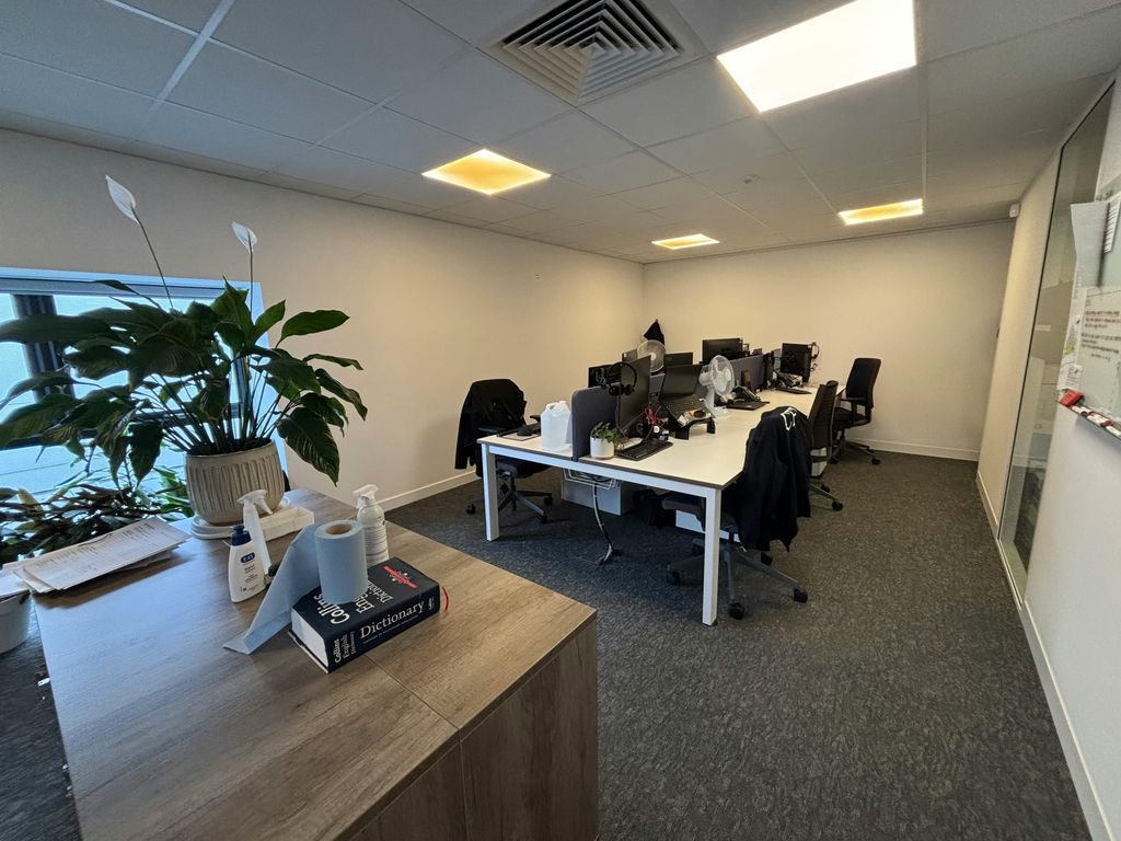 Property photo 2 of 9 Img_4373.Jpg